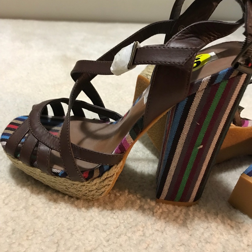 Sandal